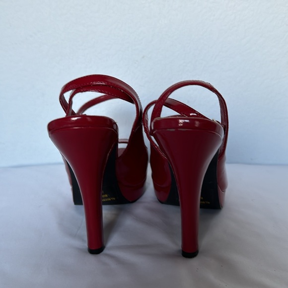 Red platform sandals - Picture 3 of 5